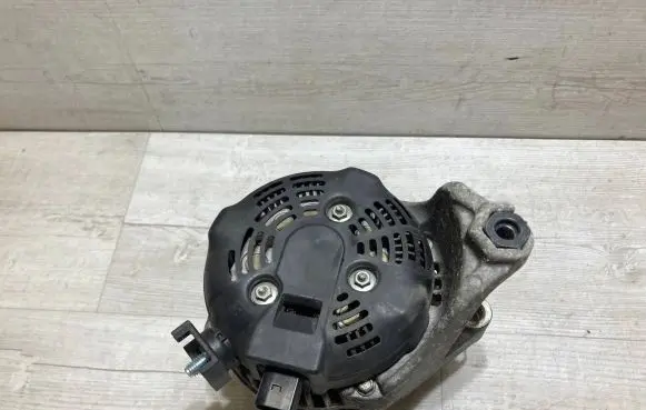 Mini One - Cooper F56 F55 Generator/alternator 1042118181 7640131 07T02