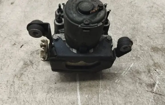 Audi A4 S4 B5 8D ABS Pump 0265214002