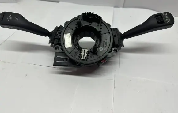 BMW 3 E46 Indicator stalk 8363668