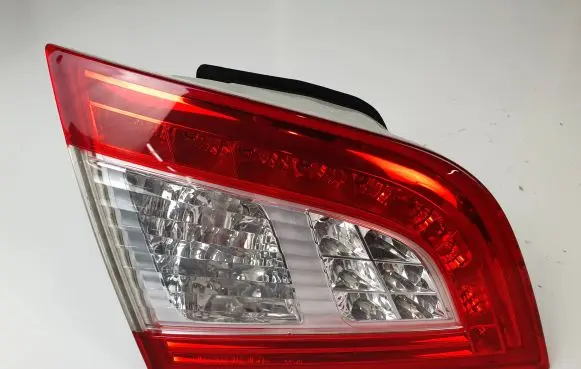 Peugeot 508 Tailgate rear/tail lights 9686780580