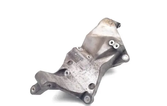 Land Rover Discovery 4 - LR4 Engine mounting bracket 9H22-10239-BA