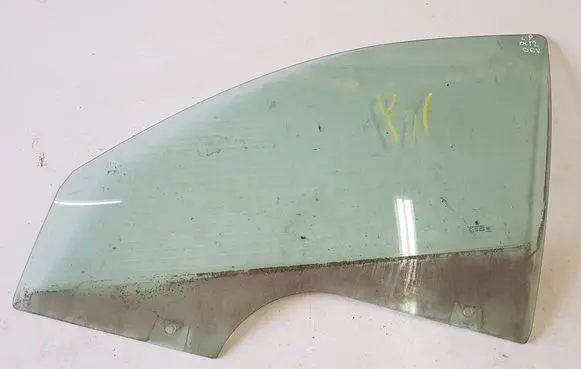 Skoda Octavia Mk2 (1Z) Front door window glass four-door 