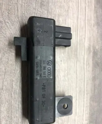 Audi A8 S8 D3 4E Other control units/modules 3D0909141E 5WK45015