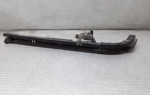 Ford Grand C-MAX Sliding door middle rail 70033900