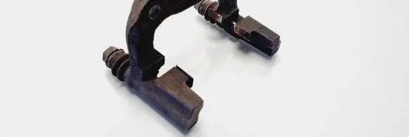 Renault Megane III Brake caliper pad carrier rear 