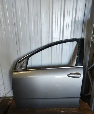Fiat Croma Front door