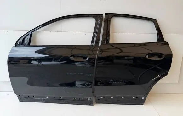 Mercedes-Benz GLA H247 Front door A2477224101 A2477320501