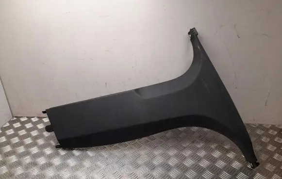 BMW iX1 (B) pillar trim (bottom) 9462134