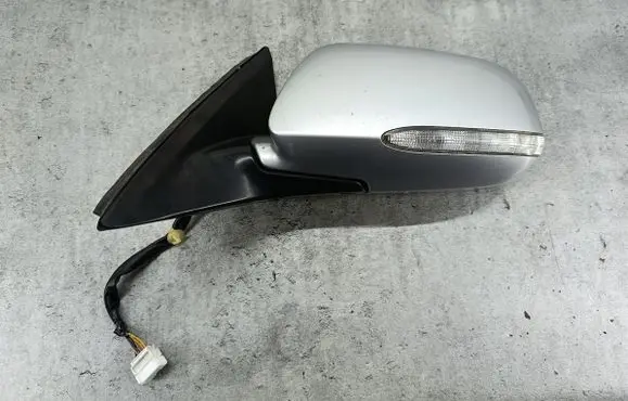 Honda Accord Front door electric wing mirror