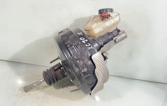 Volvo XC90 Brake booster P31261239 827521