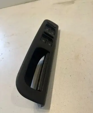 Volkswagen Golf IV Electric window control switch 1J4959857B 03755030