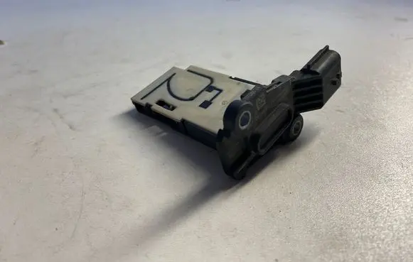 Renault Megane IV Mass air flow meter 5wk98509