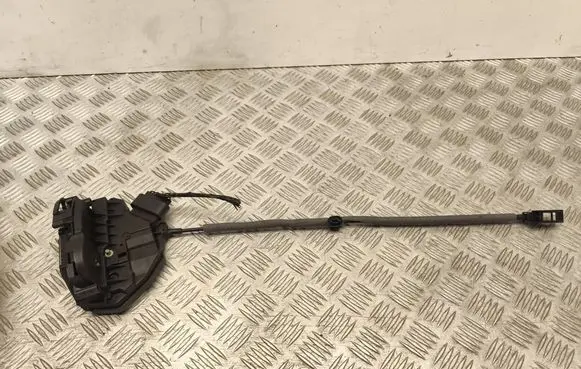 Ford Focus Front door lock BM5AA21813AC