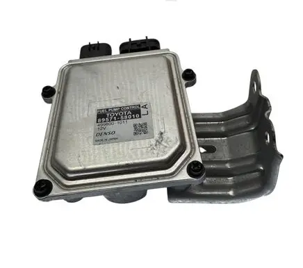 Lexus RX 450H Fuel injection pump control unit/module 8957158010 4998001011