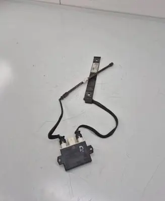 Land Rover Discovery 5 Trunk lid opening control unit HY3214E112AB