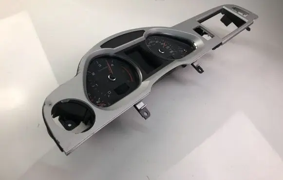 Audi A6 S6 C6 4F Speedometer (instrument cluster) 4F0920901N