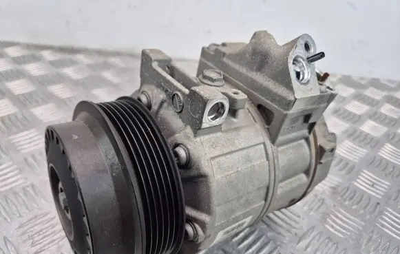 Mercedes-Benz E W212 Air conditioning (A/C) compressor (pump) A0022304511 Z0006615E 2012339556