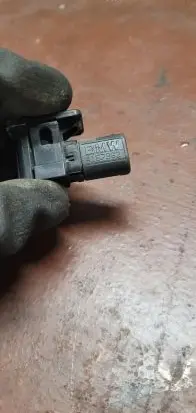 BMW 7 E65 E66 Bonnet alarm switch sensor 