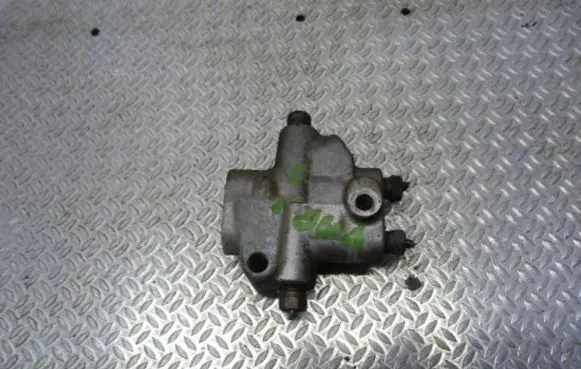 Toyota Yaris Brake power pressure regulator 