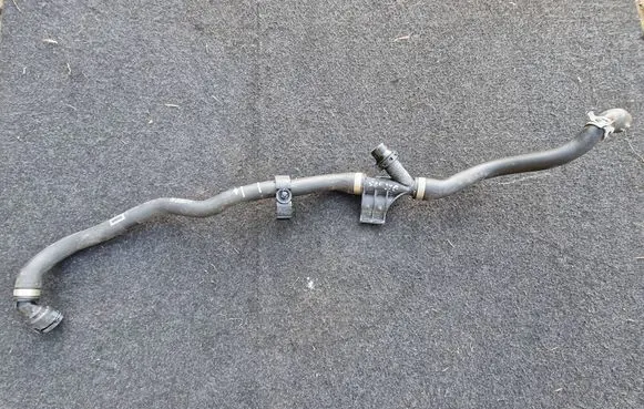 BMW 4 G22 G23 G24 G26 Engine coolant pipe/hose 9398959 20073510
