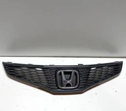Honda Jazz Front bumper upper radiator grill 71121TF000