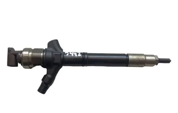 Toyota Land Cruiser (J200) Fuel injector 2367051030