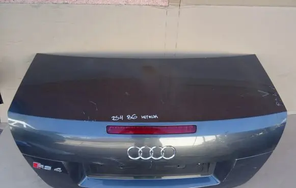 Audi RS4 Tailgate/trunk/boot lid