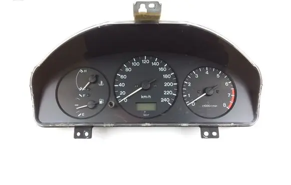 Mazda 626 Speedometer (instrument cluster)