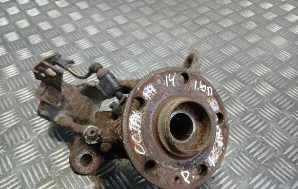 Skoda Octavia Mk3 (5E) Front wheel hub spindle knuckle