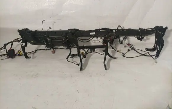 Audi A4 S4 B9 Dashboard cross member/frame bar 8W1857017