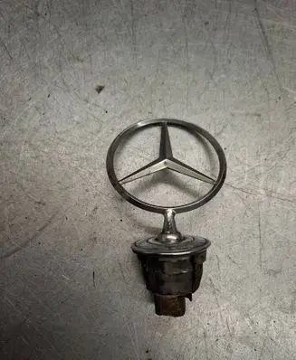 Mercedes-Benz CLK A209 C209 Manufacturer badge logo/emblem
