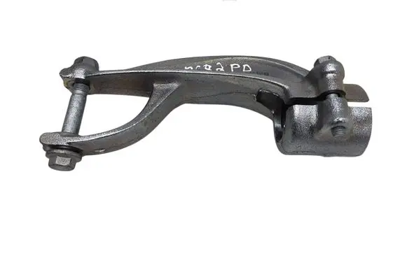 BMW X5 G05 Lower shock absorber bracket 6876684