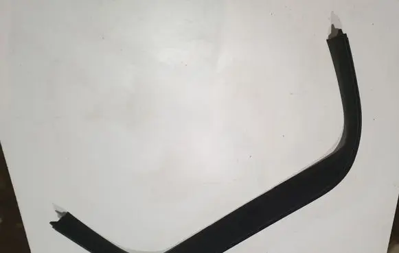 Volvo V70 Tailgate trim