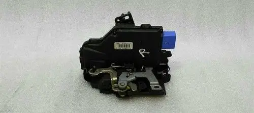 Porsche Cayman 987 Coupe door lock (next to the handle) 3D2837016