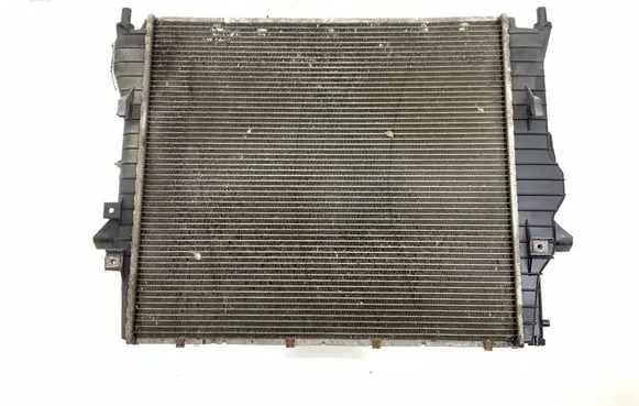 Jaguar XJ X350 Coolant radiator C2C36506