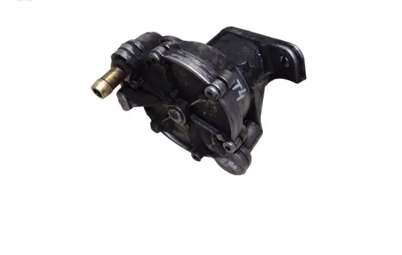 Volkswagen Transporter - Caravelle T4 Vacuum pump 074145100A