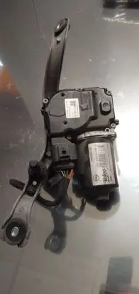 Opel Zafira C Wiper motor W0000181 W000027367 W000030851