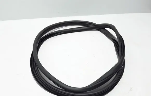 Ford Ranger Rear door rubber seal (on body) 1923756