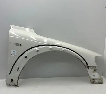 Volvo XC70 Fender
