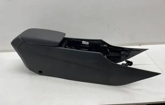 Opel Insignia B Armrest 551186240 0032517923 39200091