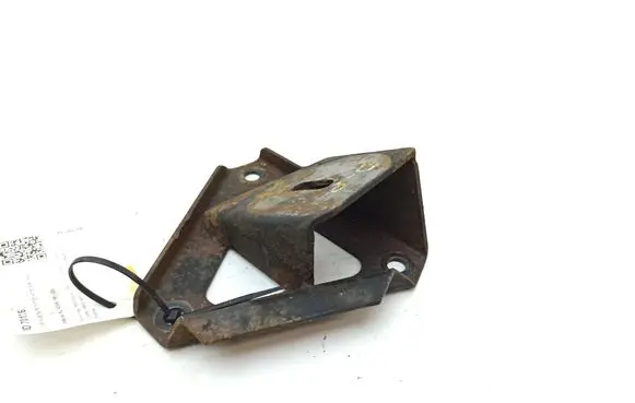 Jaguar XJ X308 Engine mounting bracket 
