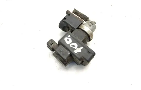 Hyundai Sonata Turbo solenoid valve 38611200
