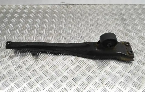 Peugeot 4007 Front subframe