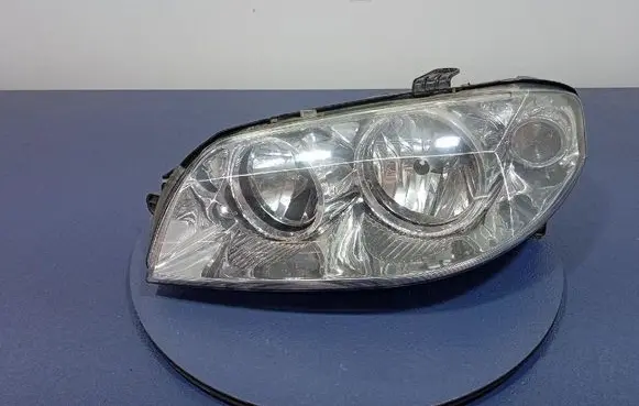 Fiat Punto (199) Headlight/headlamp 20-A352