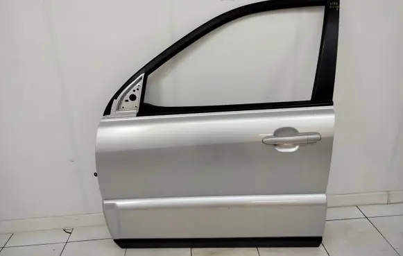 KIA Sportage Front door 
