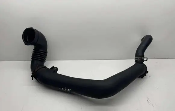 Mazda 6 Intercooler hose/pipe RF5C13221