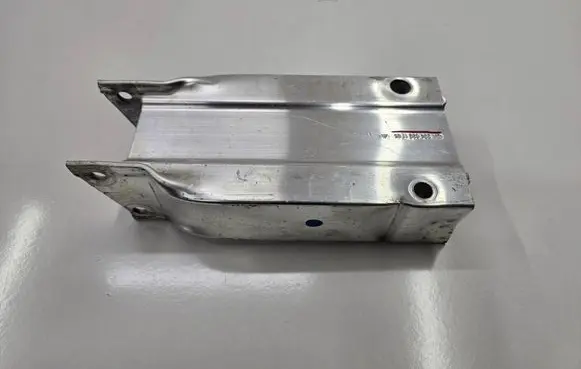Mercedes-Benz C W204 Front bumper shock/impact absorber A2046201195