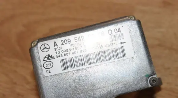 Mercedes-Benz C W203 ESP acceleration yaw rate sensor 2095420018