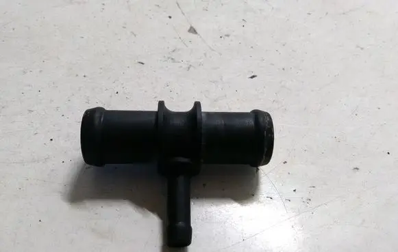 Skoda Octavia Mk1 (1U) Engine coolant pipe/hose