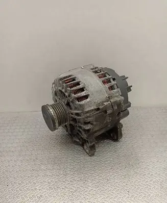 Audi A3 S3 8P Generator/alternator 03C903023T 2608427A 310045625